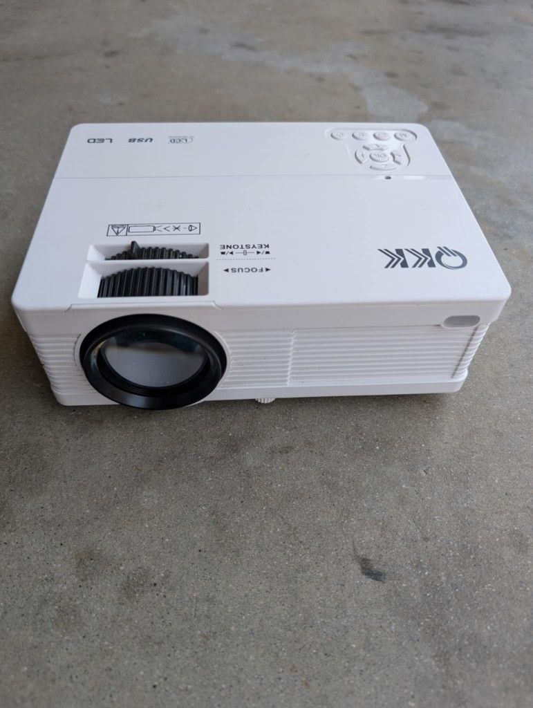 LED LCD MINI PROYECTOR ( WORKING CONDITION )