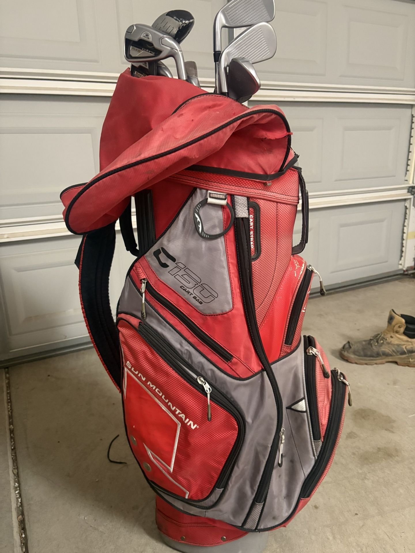 Full Set Of Golf Clubs