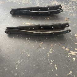 FRS BRZ 86 OEM Rear Lower Control Arms