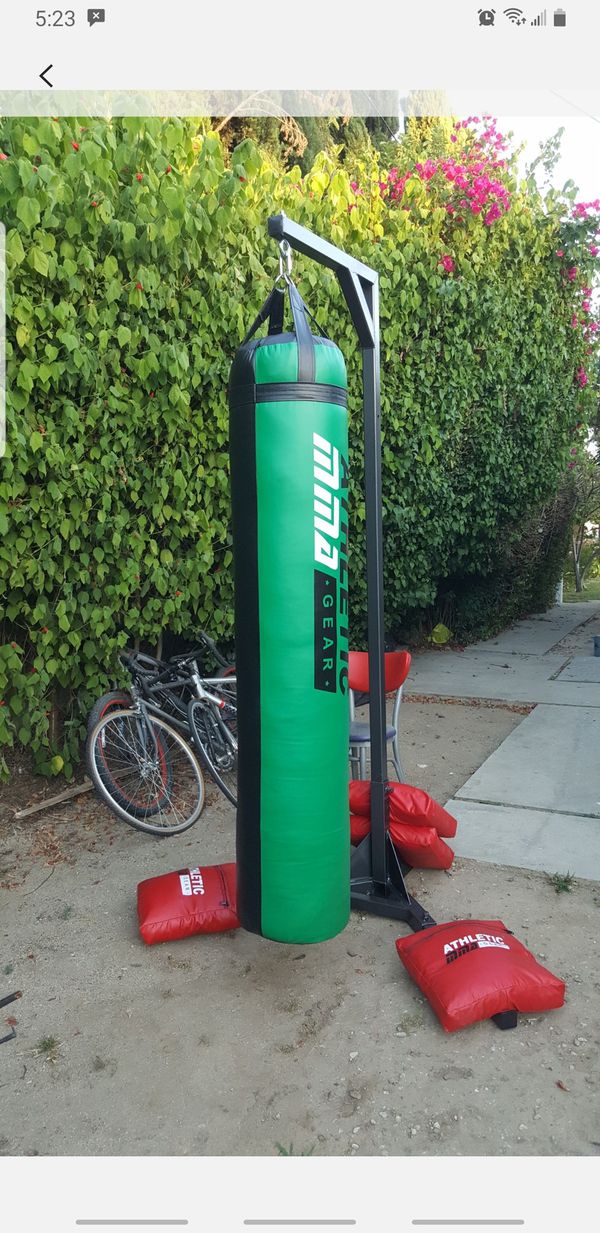 Punching bag and punching bag stand with 4 weight bags for Sale in Los Angeles, CA - OfferUp