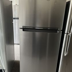 Whirlpool Refrigerator 