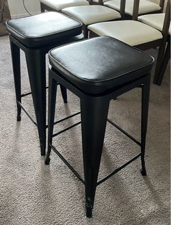 Set of 2 backless black bar/counter stools