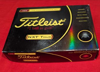 NEW, Titleist NXT Tour Golf Balls