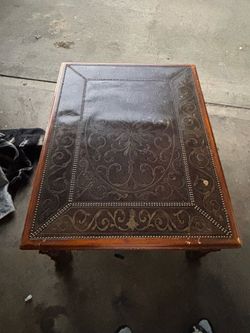 Theodore Alexander table