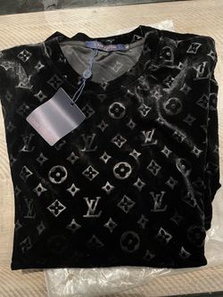 Mens LV shirt