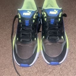 black shoes brand puma size 10 for men