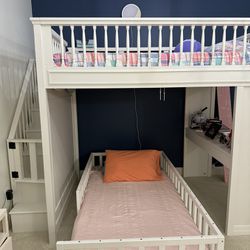 Loft Bed (full)