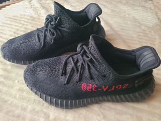 ADIDAS Yeezy Boost 350 V2
Black Red