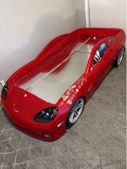Twin car bed