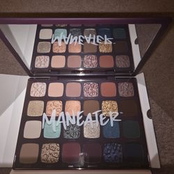 tarte maneater eyeshadow palette