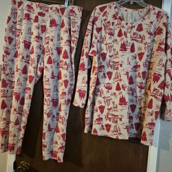 SLEEP WEAR SIZE 18/20 GREAT CONDITION 