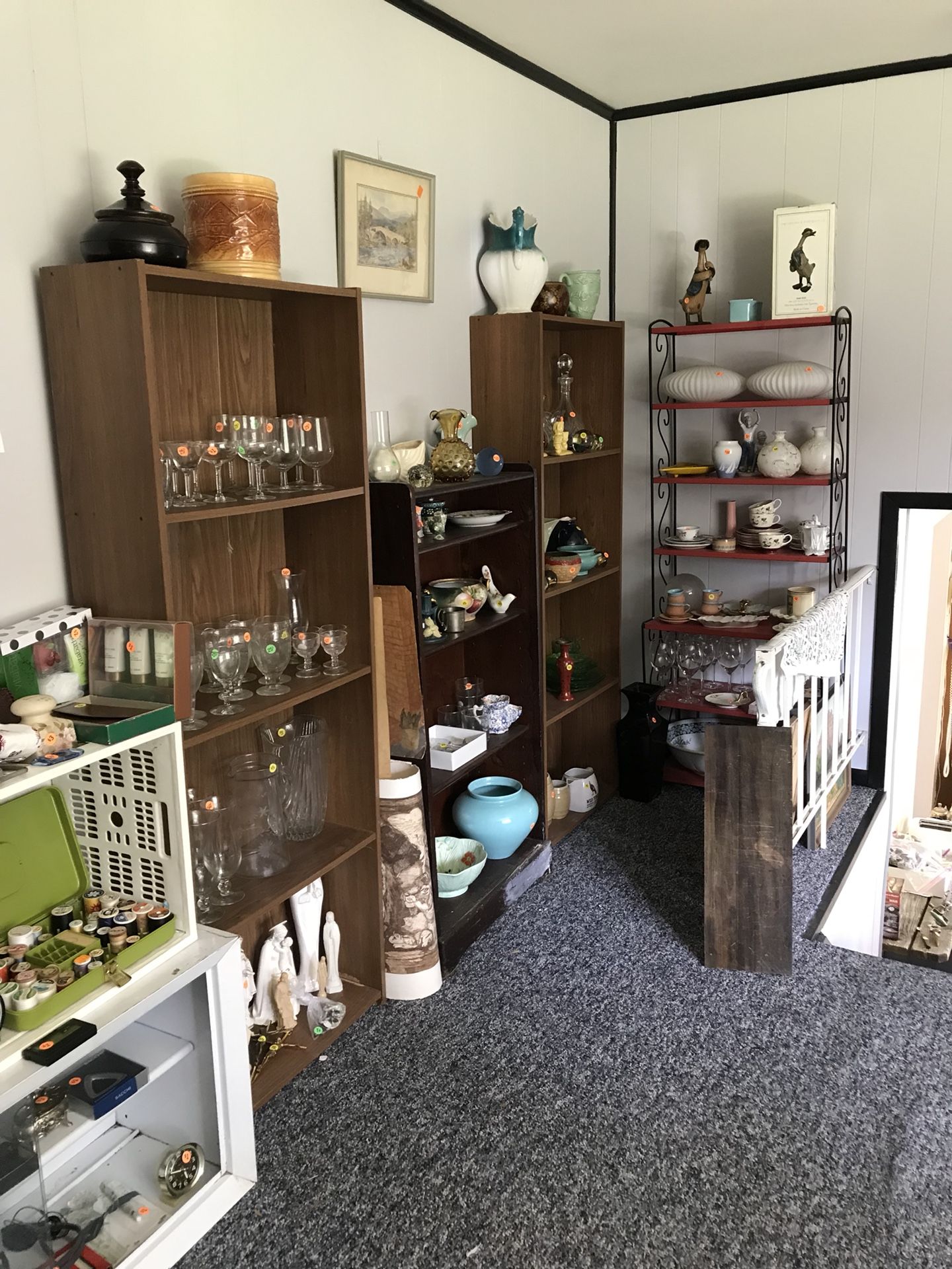 HOWELL - Mega Garage Sale Sat. Aug. 25 & Sun. Aug. 26 8am 89 BROOKHILL DR