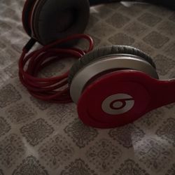 Red Beats Solo Wired Headphones 