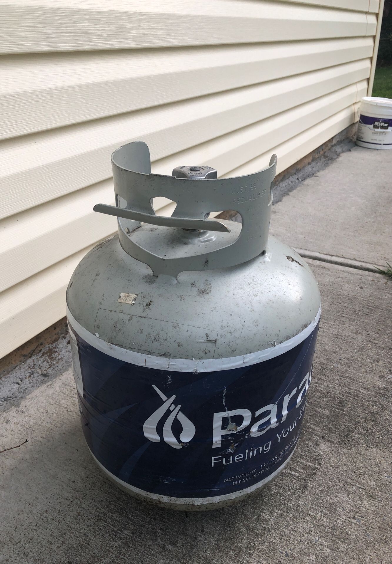Propane tank