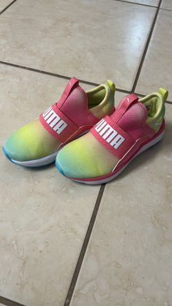 Girls Puma Shoes , Brand New 