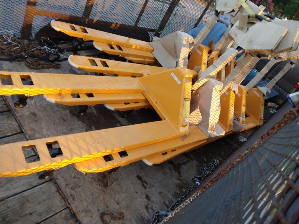New N Used 5500 Capacity Pallet Jacks$199-399