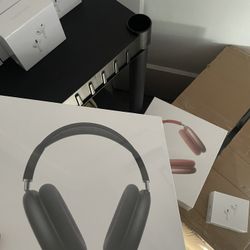Airpod Maxes