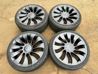 NEW 21” 2024 Model Y performance Uberturbine Wheels New Michelin ORIGINAL
