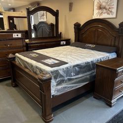 New Queen Bedroom Set