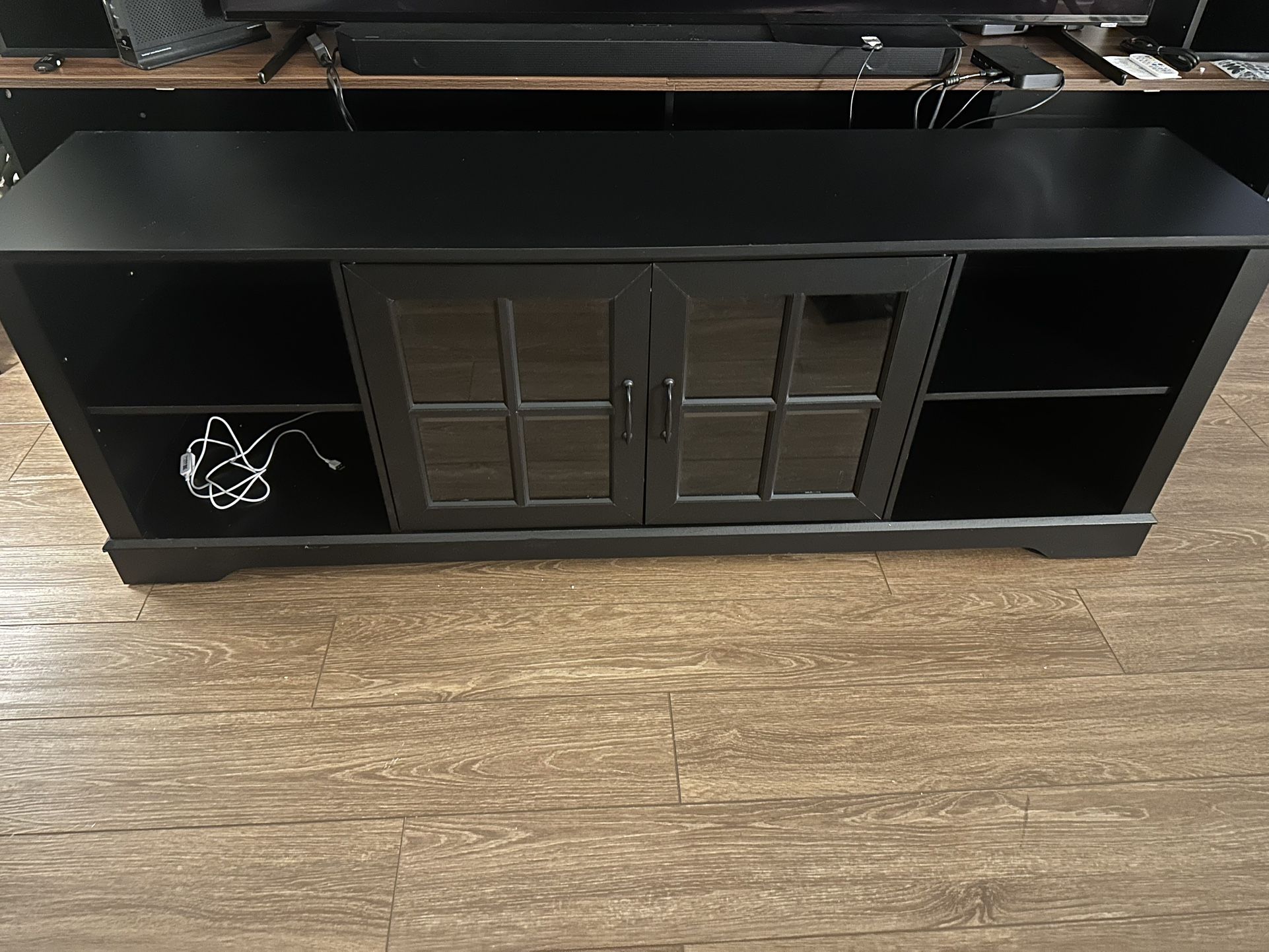 Farmhouse Tv Stand Up To 80 Inches