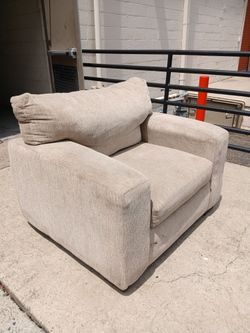 Very comfy plush living room easy chair upholstered beige non smoking