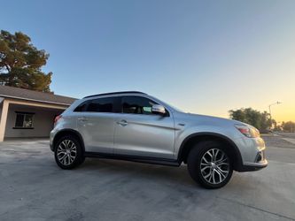 2018 Mitsubishi Outlander Sport (Clean Title)