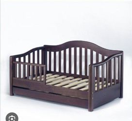 NEW- Sorelle Furniture GRANDE TODDLER BED CHERRYWOOD/EXPRESSO