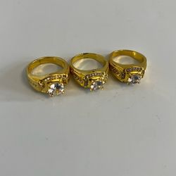 Gold Ring With Diamonds
