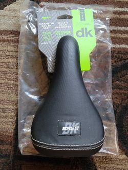 NEW Bicycle Bmx Padded Rail Seat White Stitch
