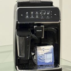 Phillips 3200 Automatic Espresso Machine + Frother + Filter