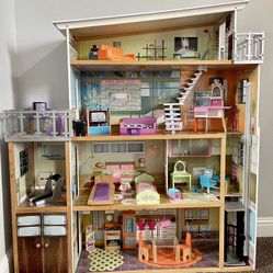 Barbie Dollhouse