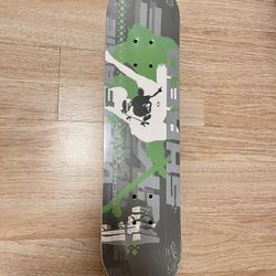 Skateboard (New)