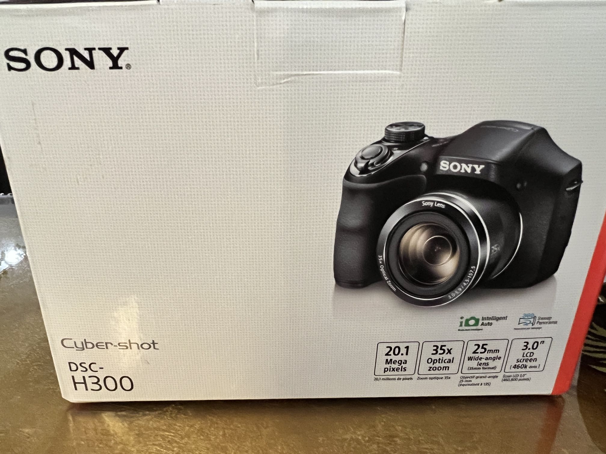 Sony Cyber Shot Dsc H 300 With Carrying Bag Memory Card And Batteries