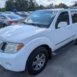 2011 Nissan Pathfinder