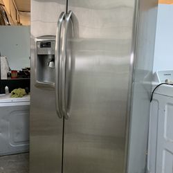 Ge Stainless Steel Refrigerator 