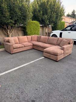 LIKE NEW Crate and Barrel Axis Sectional