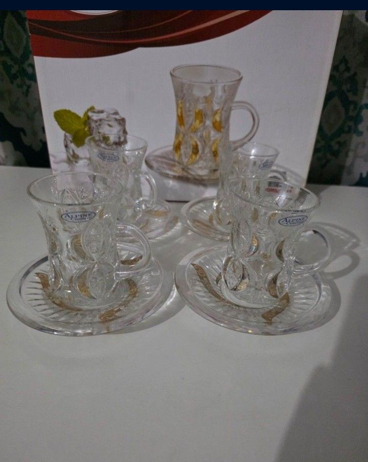 Coffee and tea cups sets