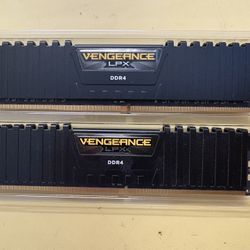Corsair Vengeance DDR4 16GB (2x8GB)