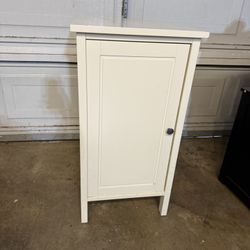 White IKEA Hemnes End Table Nightstand Bedside Cabinet
