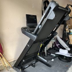 Treadmill 