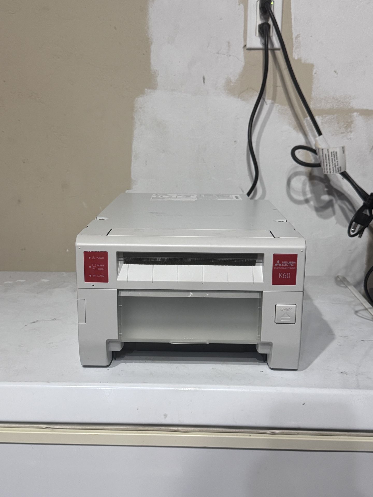 Mitsubishi cp-k60dw-s Photobooth Printer