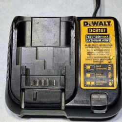 DeWALT DCB107 12V/20V MAX Lithium Ion Charger