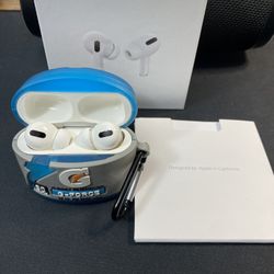 Apple Air Pods Pro With Gatorade Case