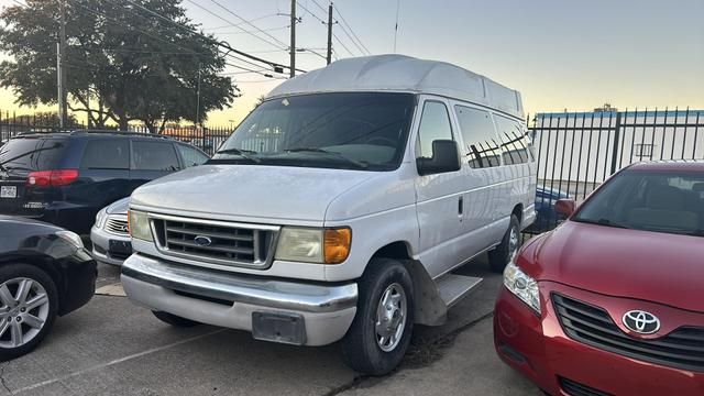 2003 Ford E350 Super Duty Cargo