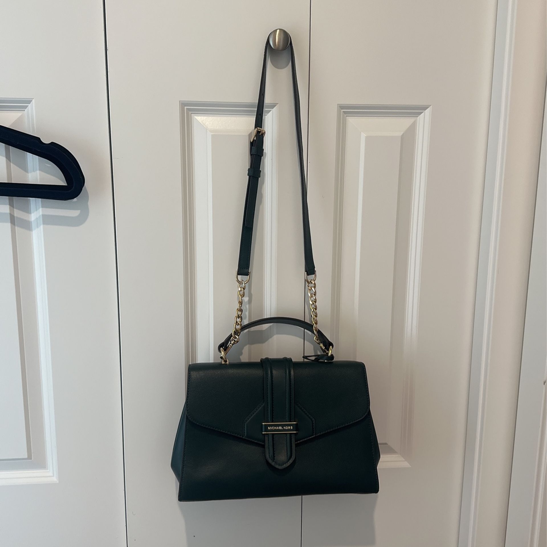 Women’s Michael Kors Bag For Sale