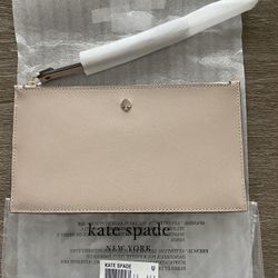 Kate Spade Mila Wristlet