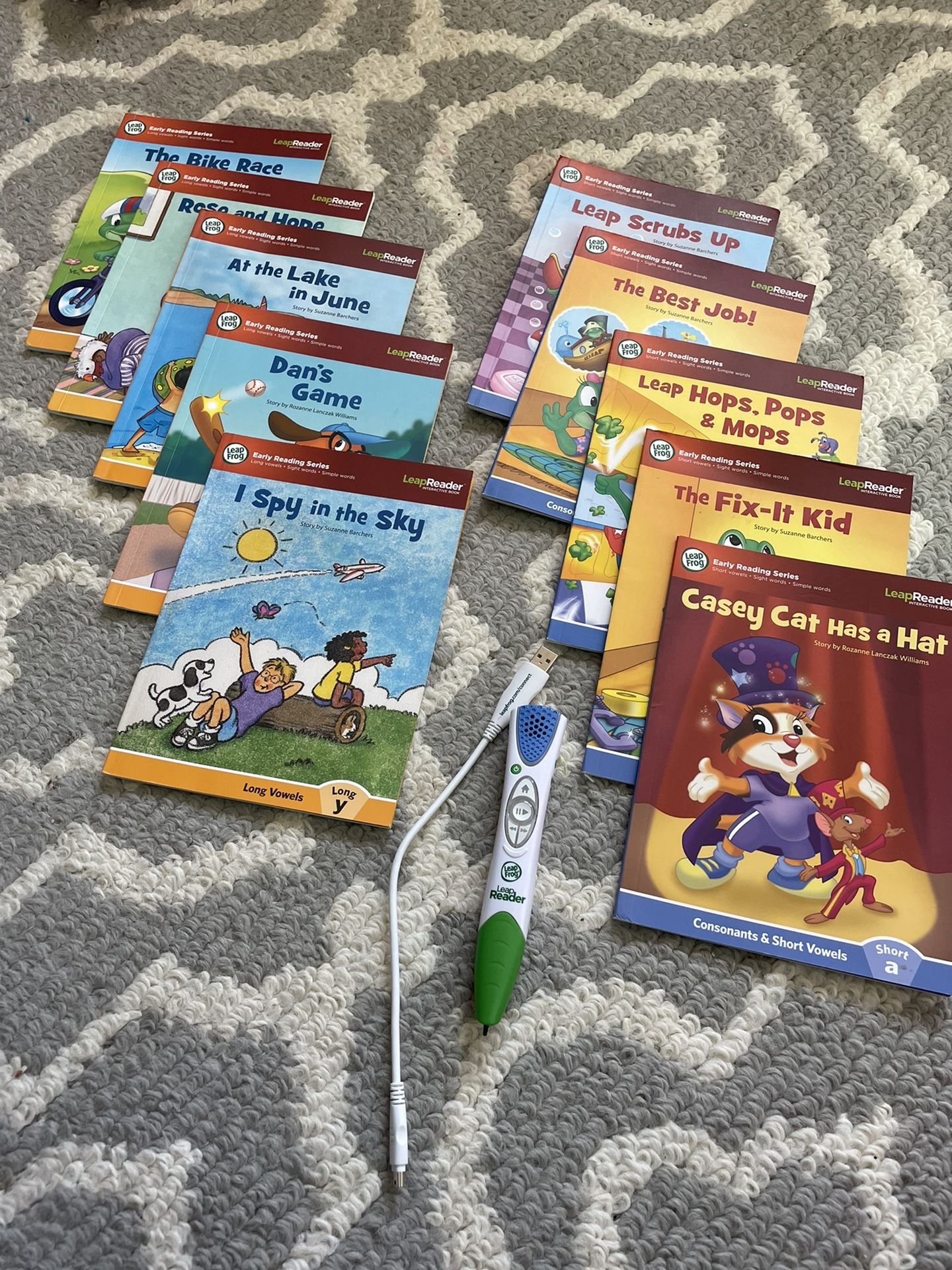 Leap Frog Leap Reader Pen And 10 Books