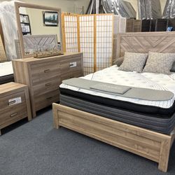 Brown Queen 4pc Bedroom Set