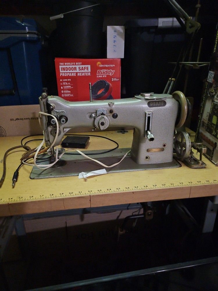 Vintage Sewing Machine