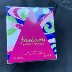 New  Britney Spears 1.7 0z Parfum 
